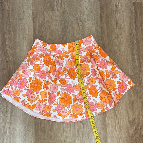ASOS Orange and Pink Pleated Skater flare shorts - Picture 2 of 5